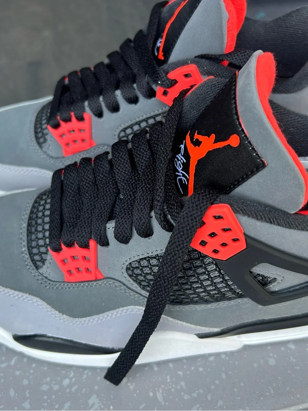 Nike Men’s Air Jordan 4 Retro - Grey/Black/Red Accent